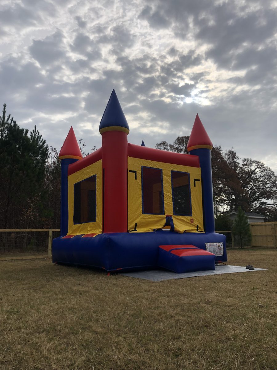 Amazing Bounce House Rentals in Hubert NC (910)5578414