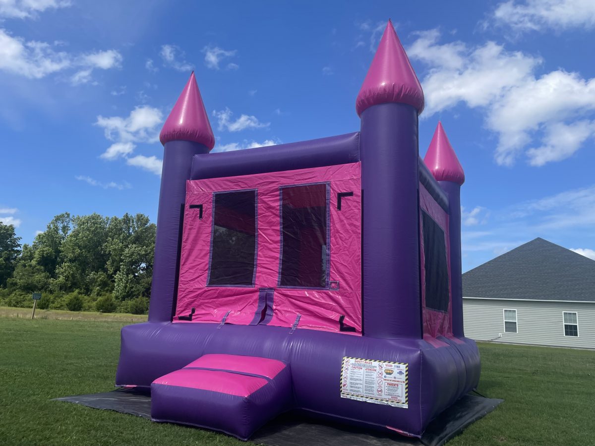 Great Bounce House Rentals in Swansboro NC 9105578414